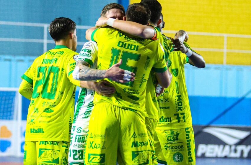  Chape Futsal conquista grande vitória e se recupera no Brasileirão