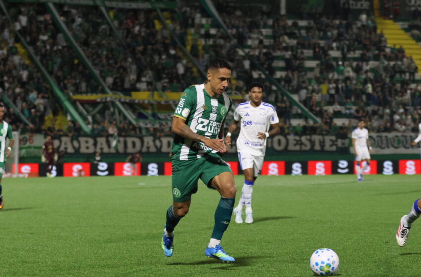  Chapecoense e Cruzeiro empatam sem gols no jogo de ida das oitavas de final da Copa do Brasil