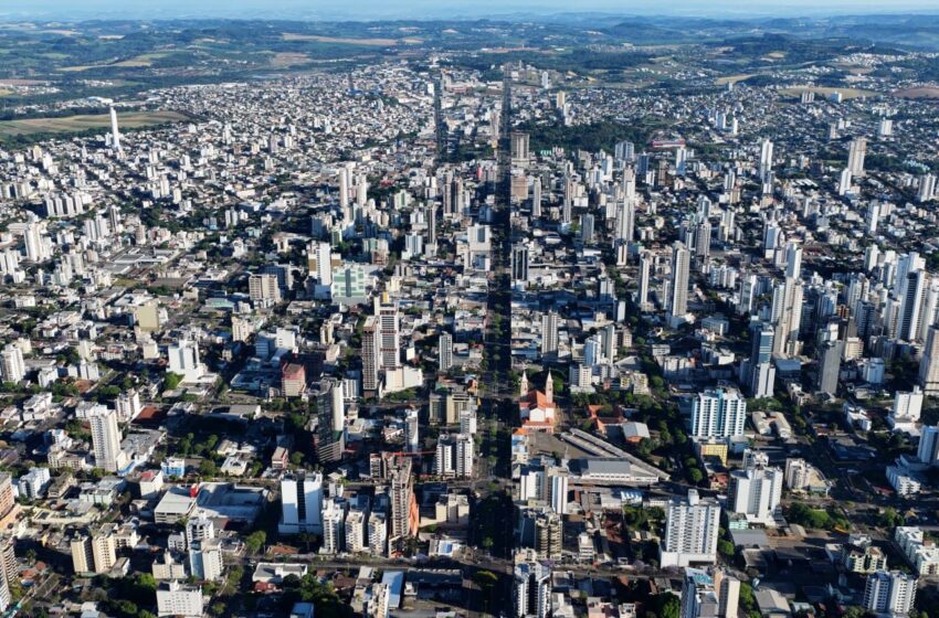  Chapecó passa de 289 mil habitantes e está entre os dez municípios do país, acima de 100 mil, que mais crescem