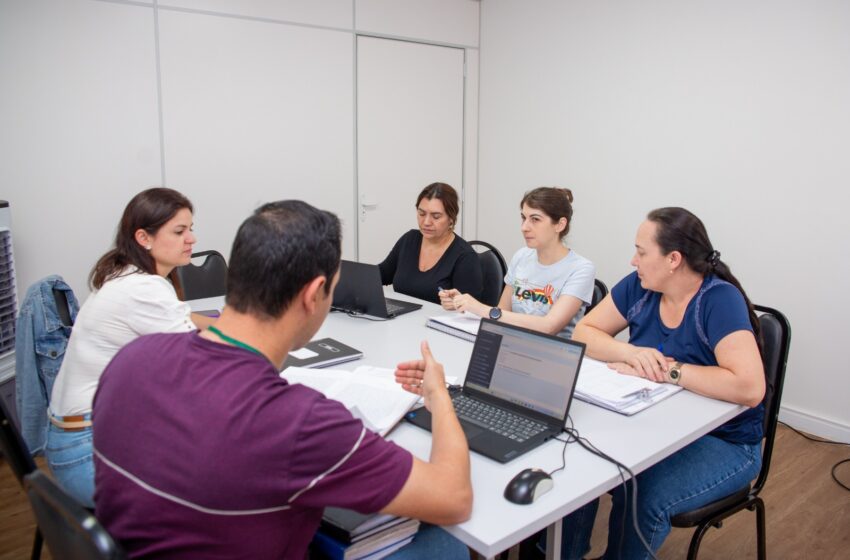  Secretaria de Educação de Chapecó realiza segunda rodada da Avaliação da Gestão Democrática